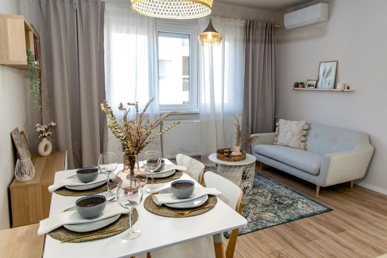 Wanderer Center Apartment Debrecen Luaran gambar