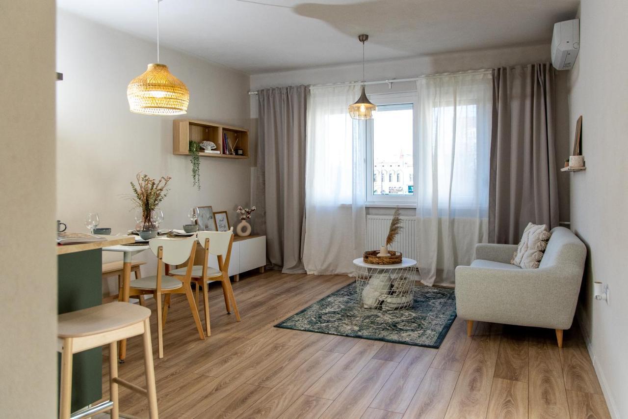 Wanderer Center Apartment Debrecen Luaran gambar